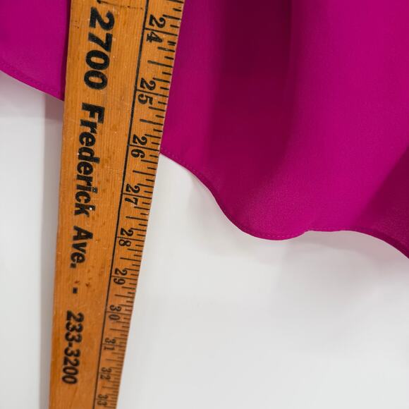 Lilly Pulitzer Charleigh Top Fuchsia Pink Large Peasant Flowy V Neck Resortwear - Picture 7 of 8